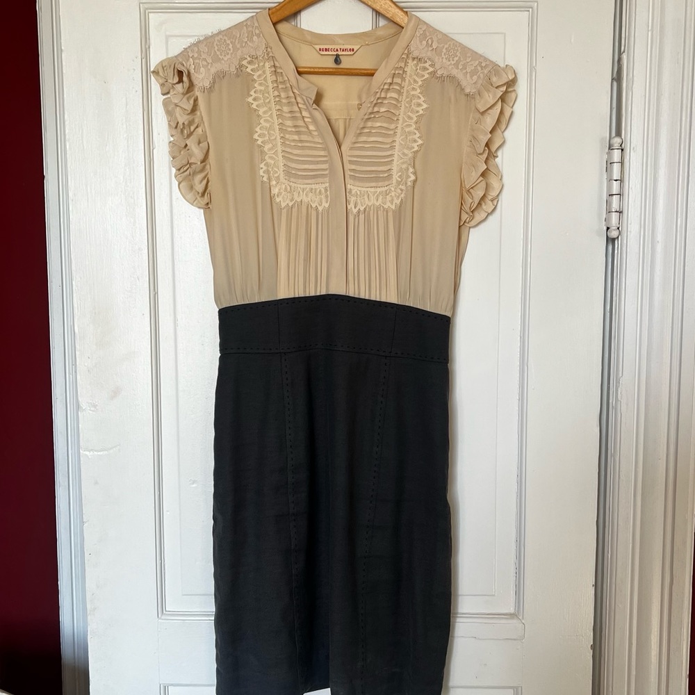 REBECCA TAYLOR Dress Silk Lace Top Gray Pencil Skirt Size 6